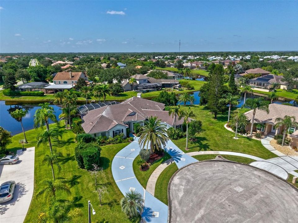 На продажу: $899,999 (5 спален, 3 ванн, 3847 Квадратных фут)