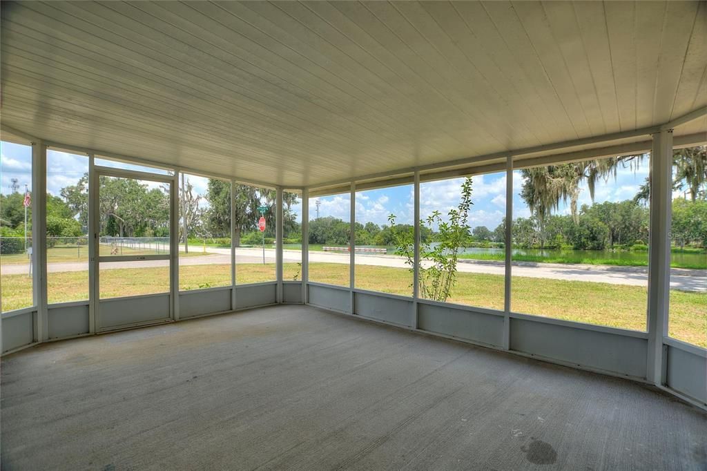 For Sale: $320,000 (3 beds, 2 baths, 1846 Square Feet)