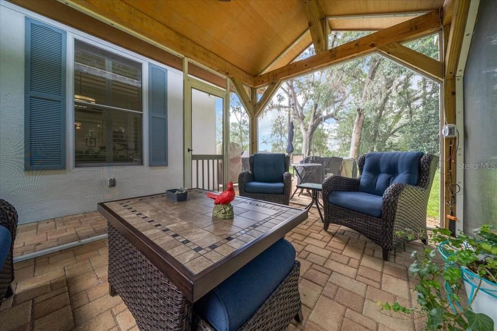 For Sale: $699,000 (3 beds, 2 baths, 2843 Square Feet)