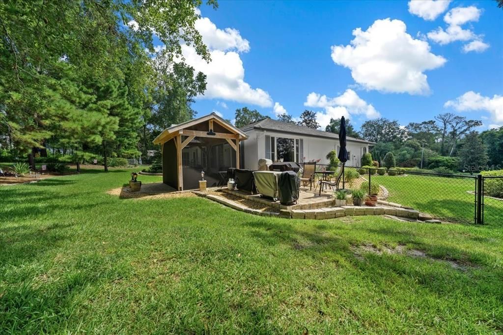 For Sale: $699,000 (3 beds, 2 baths, 2843 Square Feet)