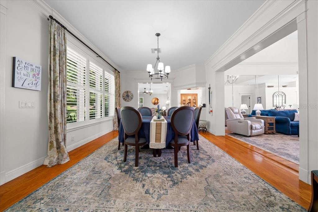 For Sale: $699,000 (3 beds, 2 baths, 2843 Square Feet)