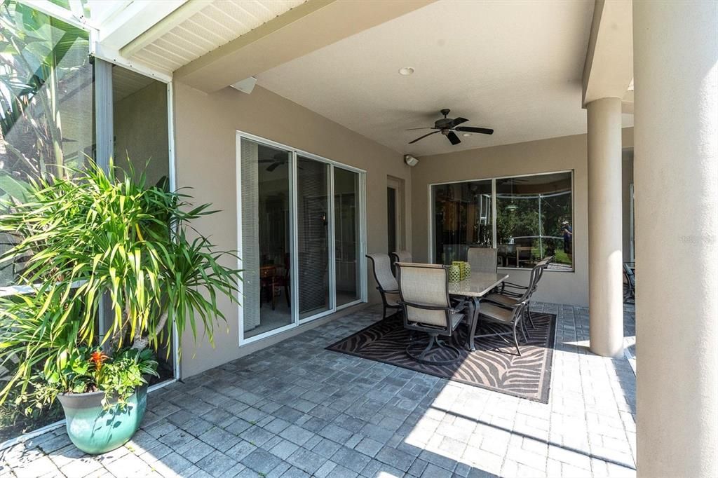 For Sale: $769,000 (4 beds, 3 baths, 2897 Square Feet)