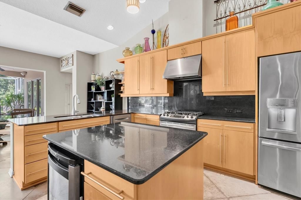 For Sale: $769,000 (4 beds, 3 baths, 2897 Square Feet)