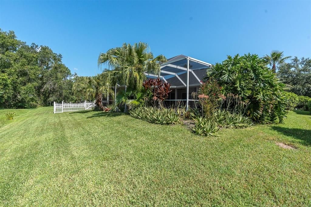 For Sale: $769,000 (4 beds, 3 baths, 2897 Square Feet)