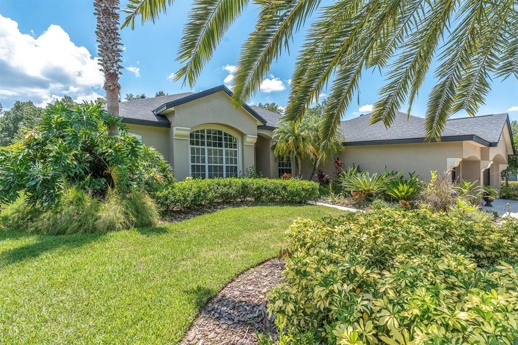 For Sale: $769,000 (4 beds, 3 baths, 2897 Square Feet)