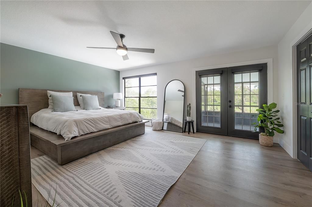 Active With Contract: $645,000 (4 beds, 2 baths, 2449 Square Feet)