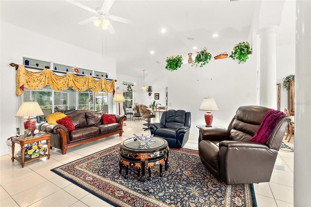 Active With Contract: $580,000 (4 beds, 4 baths, 2875 Square Feet)