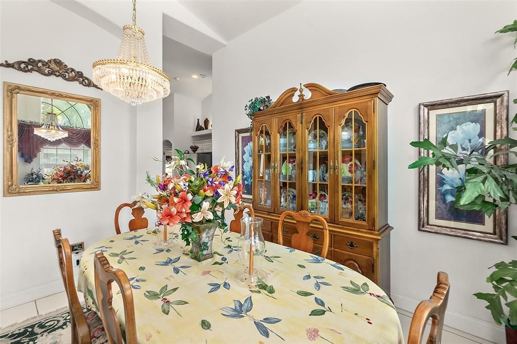 Active With Contract: $580,000 (4 beds, 4 baths, 2875 Square Feet)