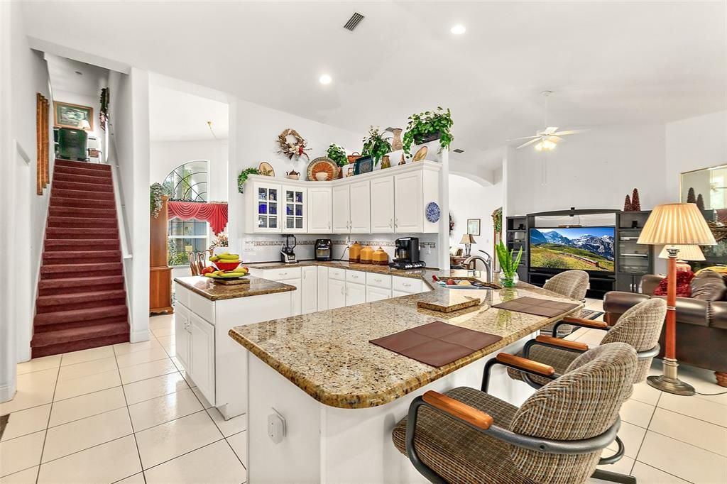 Active With Contract: $580,000 (4 beds, 4 baths, 2875 Square Feet)