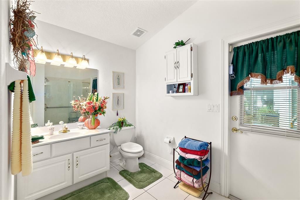 Active With Contract: $580,000 (4 beds, 4 baths, 2875 Square Feet)