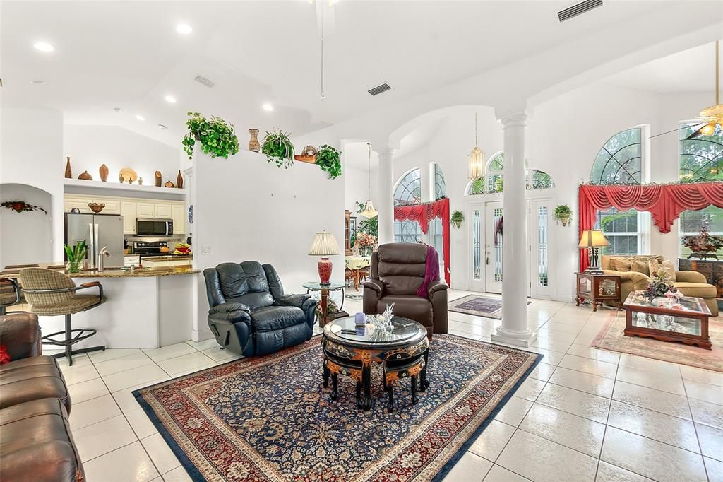 Active With Contract: $580,000 (4 beds, 4 baths, 2875 Square Feet)