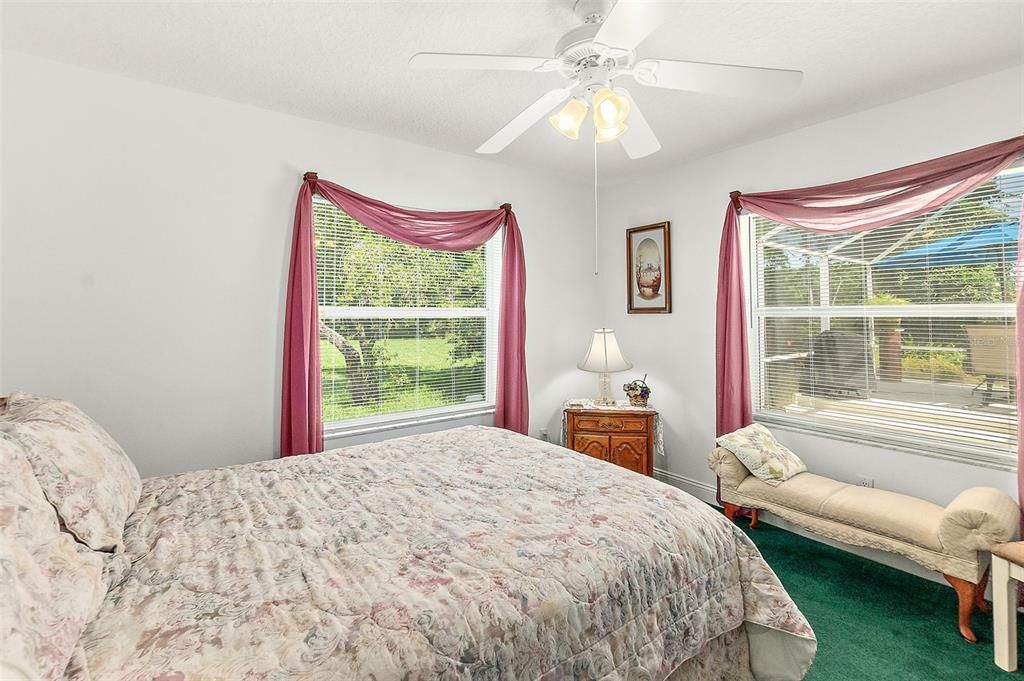 Active With Contract: $580,000 (4 beds, 4 baths, 2875 Square Feet)