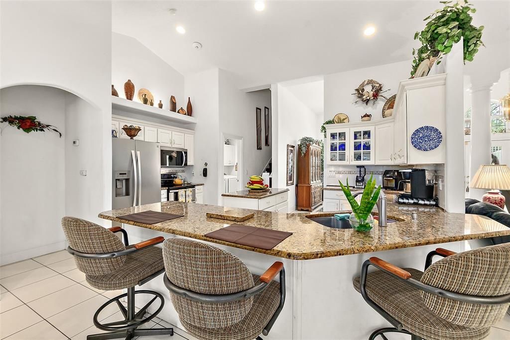 Active With Contract: $580,000 (4 beds, 4 baths, 2875 Square Feet)