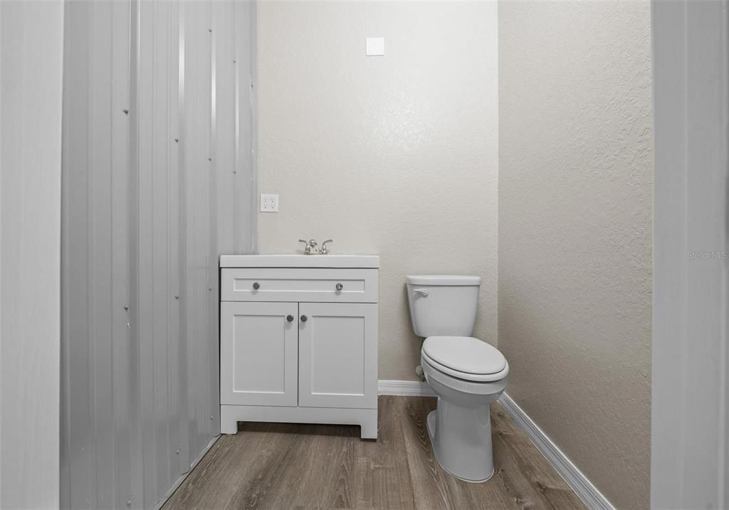 待售: $599,000 (3 贝兹, 2 浴室, 945 平方英尺)