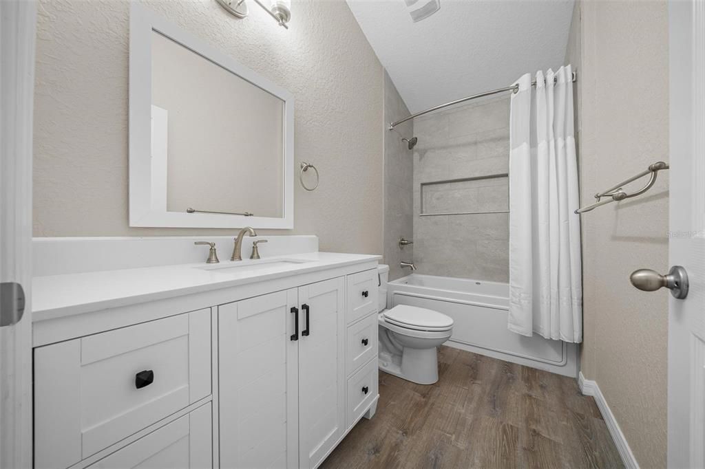 待售: $599,000 (3 贝兹, 2 浴室, 945 平方英尺)