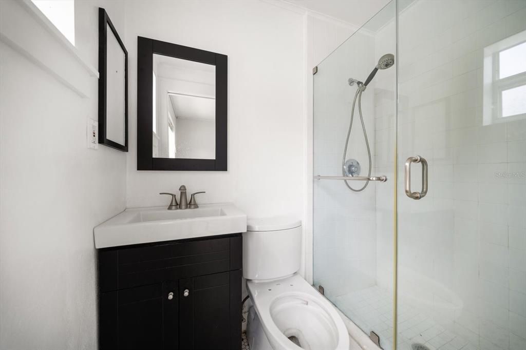 For Sale: $1,299,000 (3 beds, 2 baths, 1556 Square Feet)