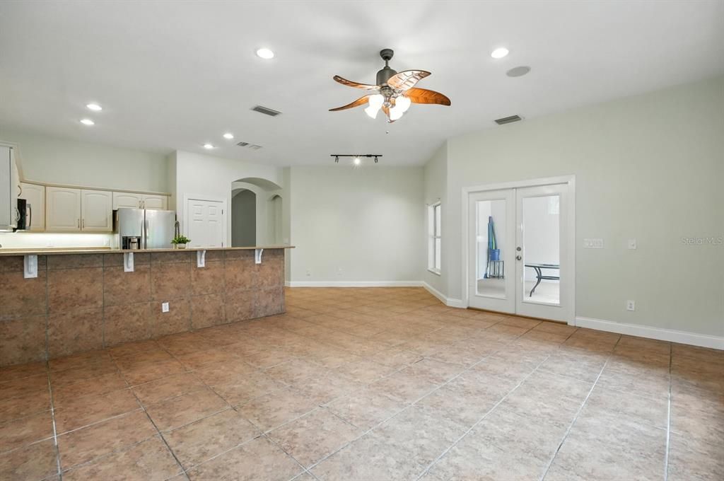 待售: $649,900 (3 贝兹, 2 浴室, 3455 平方英尺)