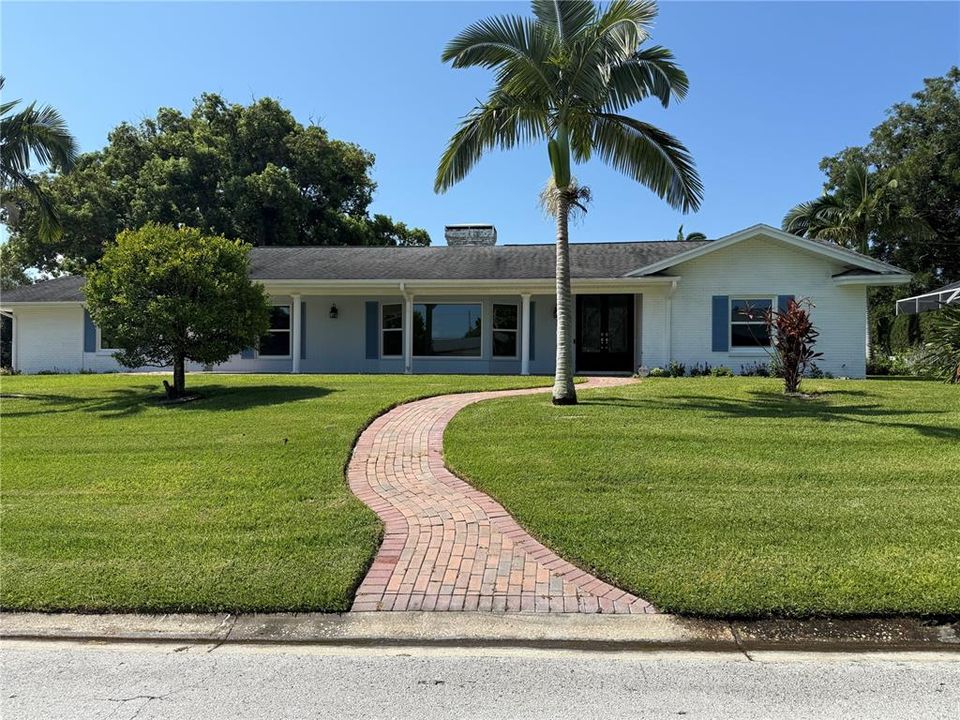 最近租的: $5,000 (3 贝兹, 3 浴室, 2178 平方英尺)