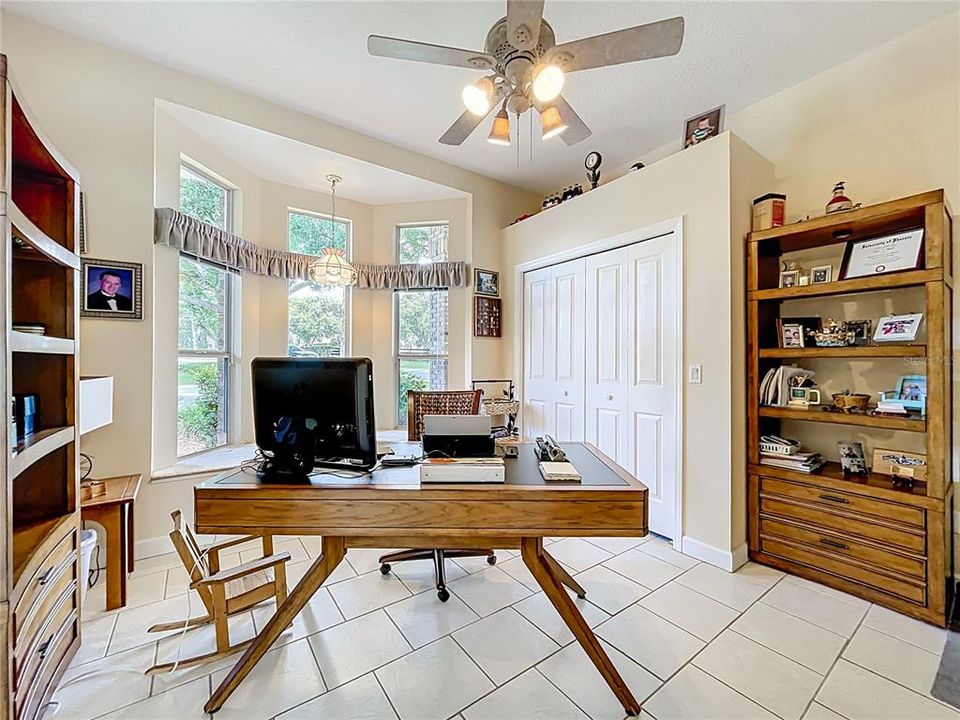 待售: $887,950 (3 贝兹, 2 浴室, 2271 平方英尺)