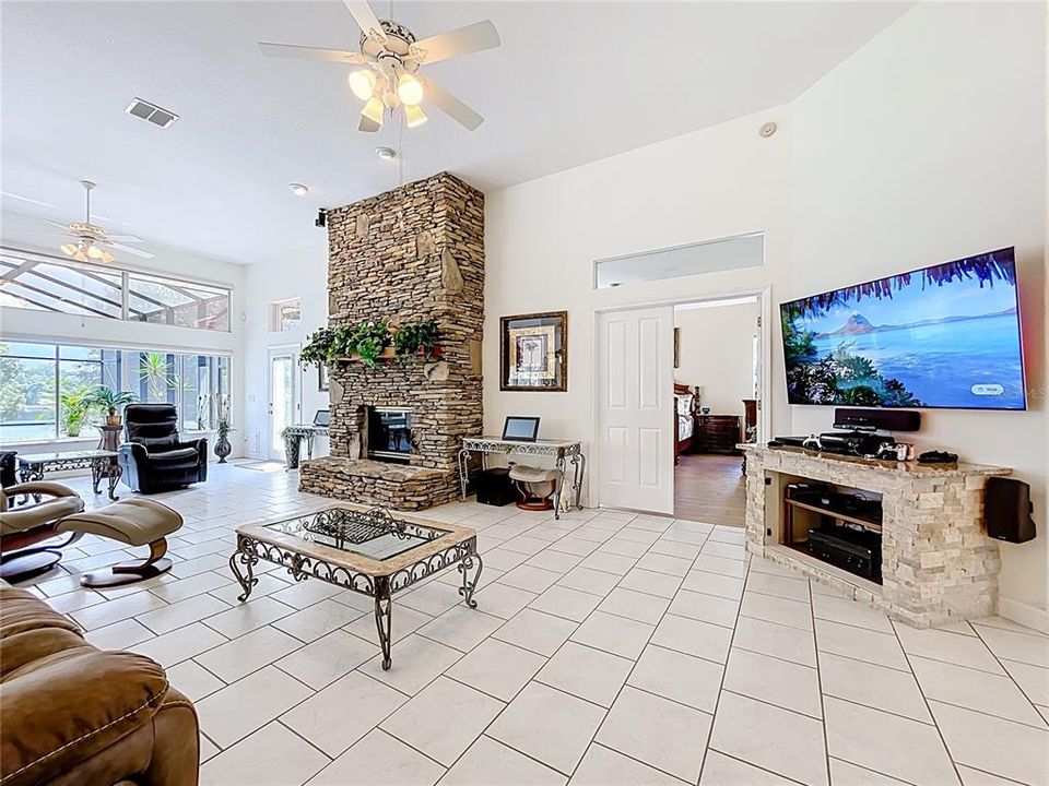 待售: $887,950 (3 贝兹, 2 浴室, 2271 平方英尺)