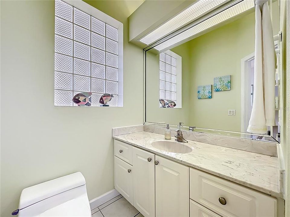 待售: $887,950 (3 贝兹, 2 浴室, 2271 平方英尺)