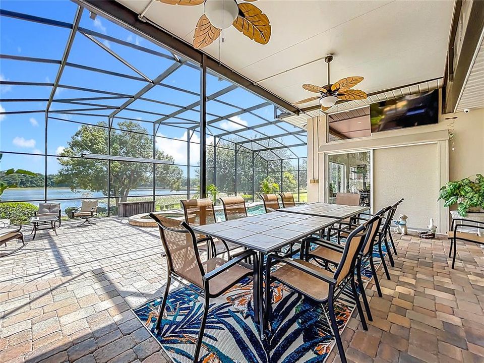 待售: $887,950 (3 贝兹, 2 浴室, 2271 平方英尺)