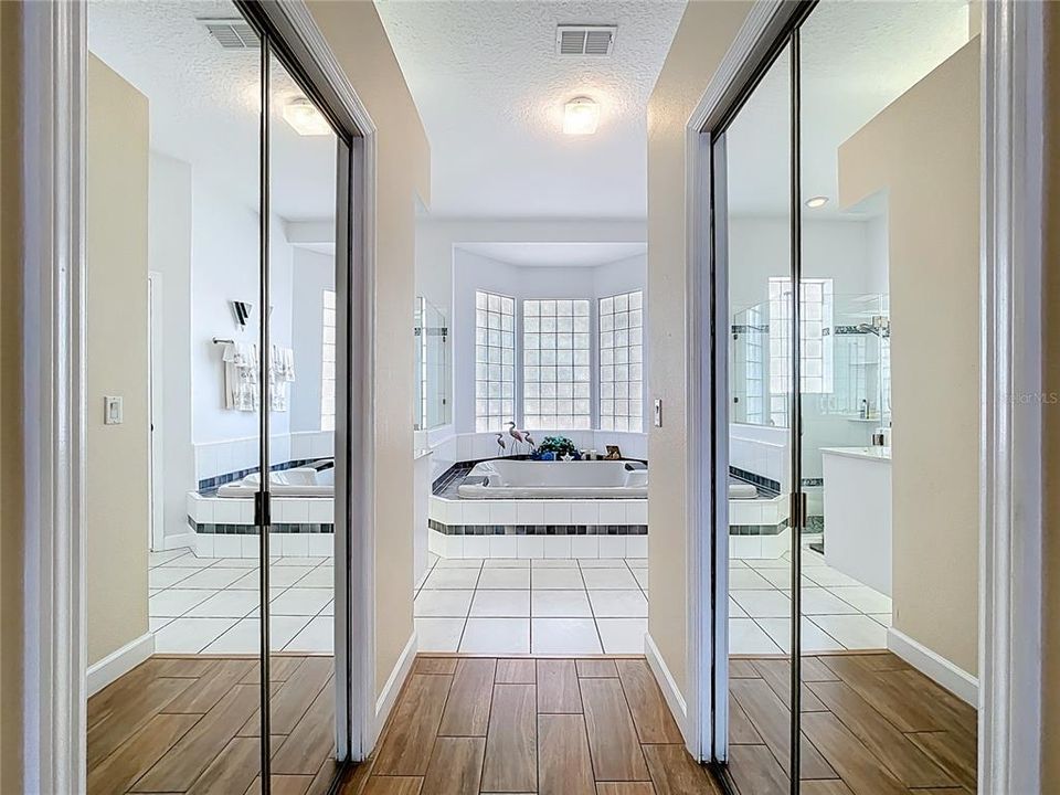 待售: $887,950 (3 贝兹, 2 浴室, 2271 平方英尺)