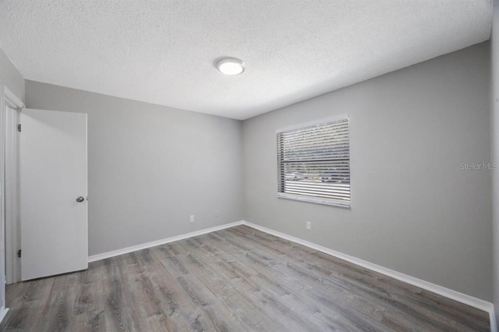 For Rent: $1,850 (2 beds, 2 baths, 878 Square Feet)