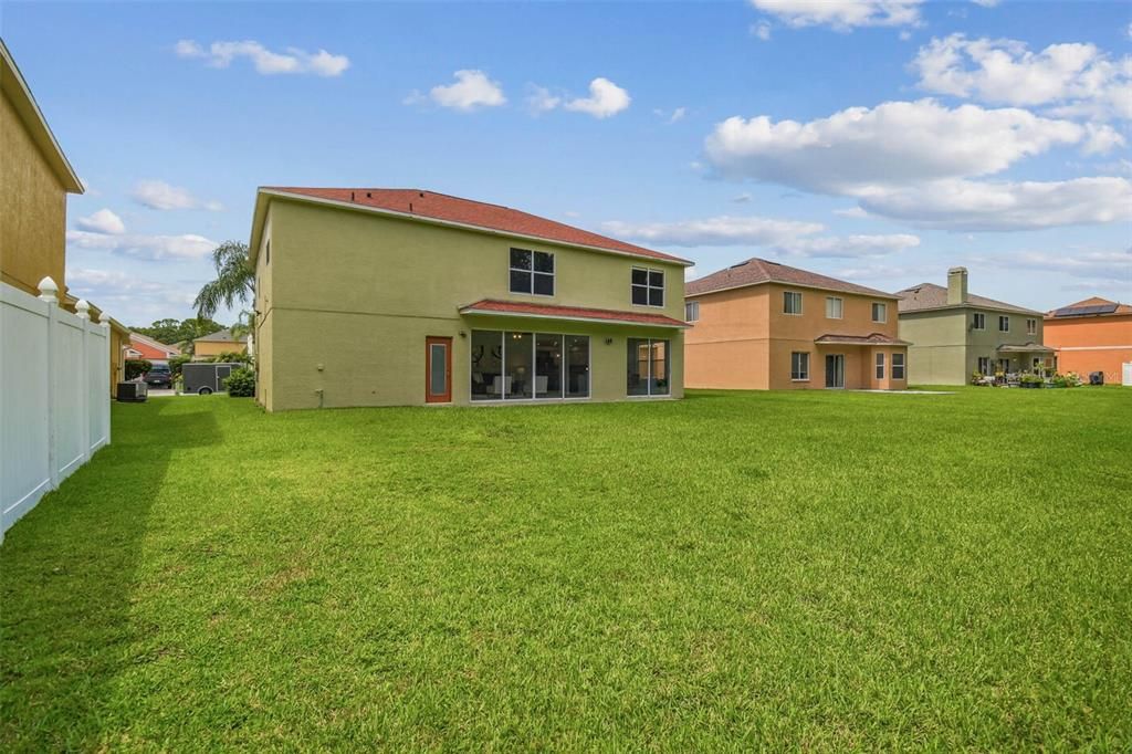 На продажу: $579,900 (5 спален, 3 ванн, 3307 Квадратных фут)