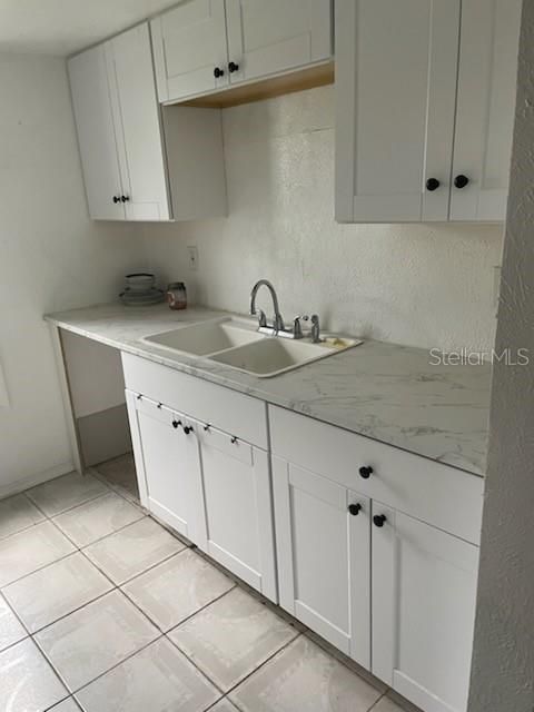 Под контрактом: $179,999 (1 спален, 1 ванн, 787 Квадратных фут)