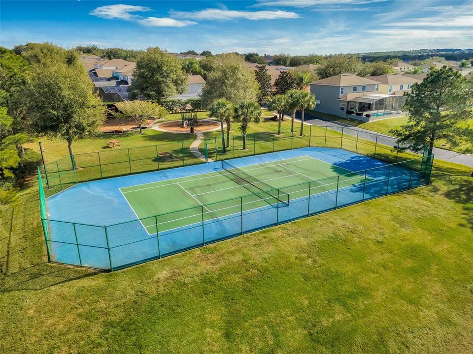 На продажу: $485,000 (5 спален, 4 ванн, 2499 Квадратных фут)