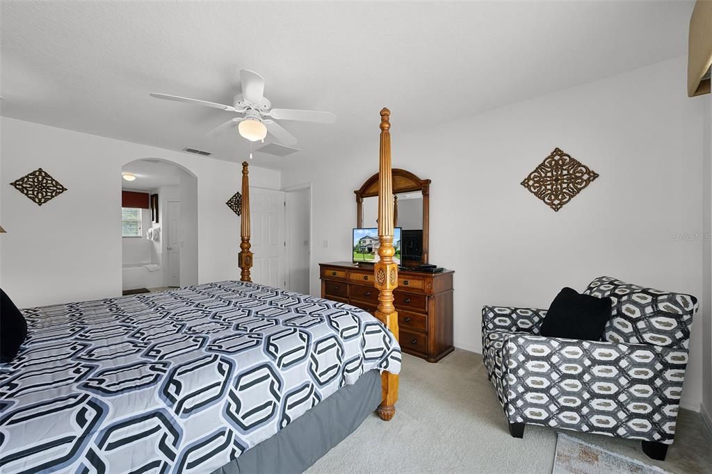 На продажу: $485,000 (5 спален, 4 ванн, 2499 Квадратных фут)