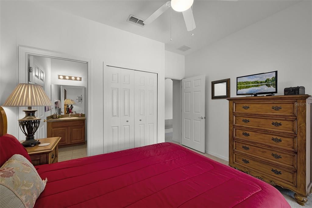 На продажу: $485,000 (5 спален, 4 ванн, 2499 Квадратных фут)