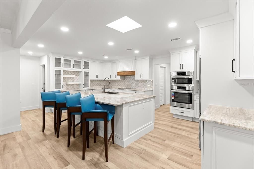 待售: $1,225,000 (4 贝兹, 3 浴室, 3529 平方英尺)