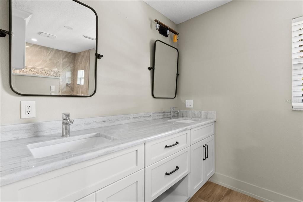 待售: $1,225,000 (4 贝兹, 3 浴室, 3529 平方英尺)