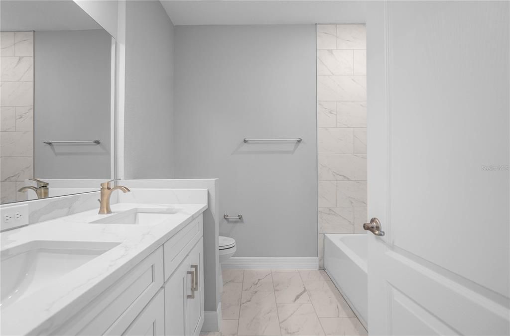 Active With Contract: $364,800 (4 beds, 3 baths, 2092 Square Feet)