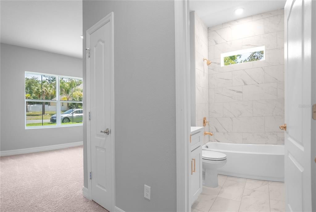 Active With Contract: $364,800 (4 beds, 3 baths, 2092 Square Feet)