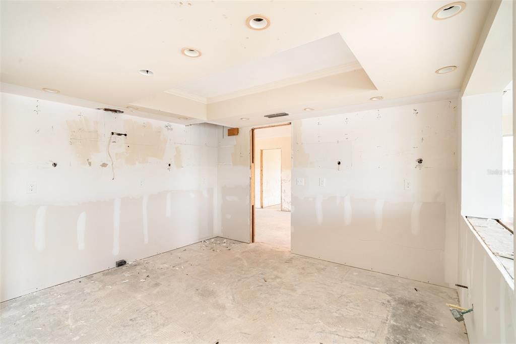 Active With Contract: $775,000 (2 beds, 2 baths, 2100 Square Feet)