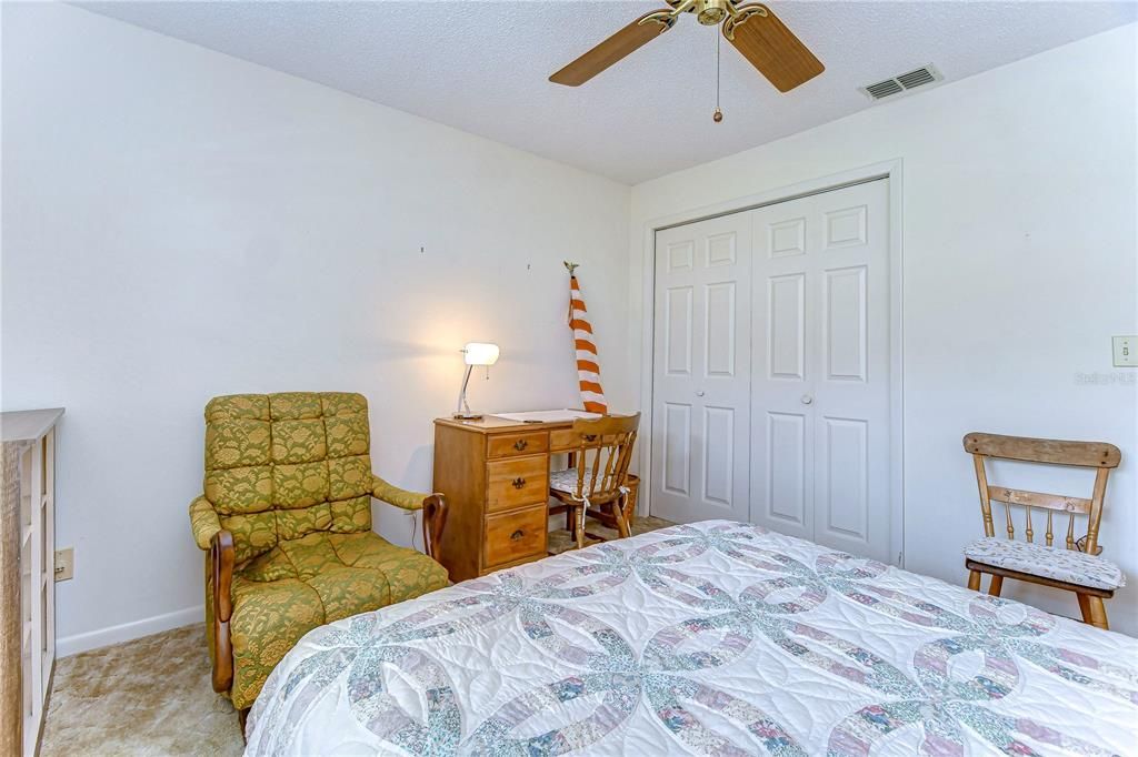 На продажу: $159,900 (2 спален, 2 ванн, 1094 Квадратных фут)