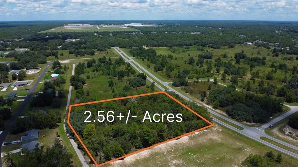 待售: $158,400 (2.56 acres)