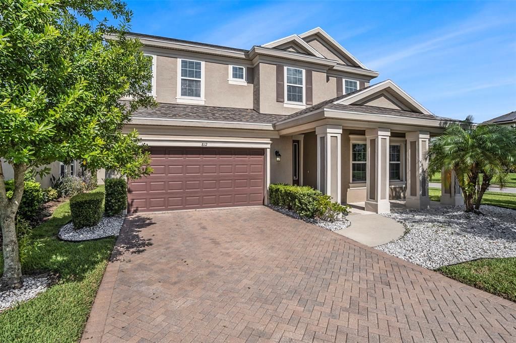 Activo con contrato: $465,000 (4 camas, 3 baños, 2583 Pies cuadrados)