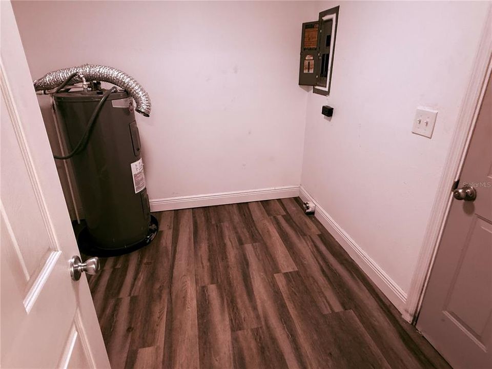 待售: $224,950 (3 贝兹, 2 浴室, 1152 平方英尺)