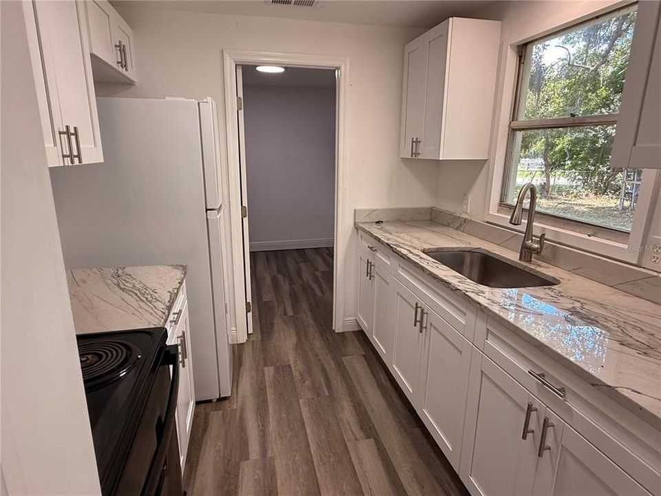 待售: $224,950 (3 贝兹, 2 浴室, 1152 平方英尺)