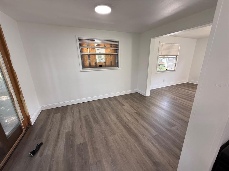 待售: $224,950 (3 贝兹, 2 浴室, 1152 平方英尺)