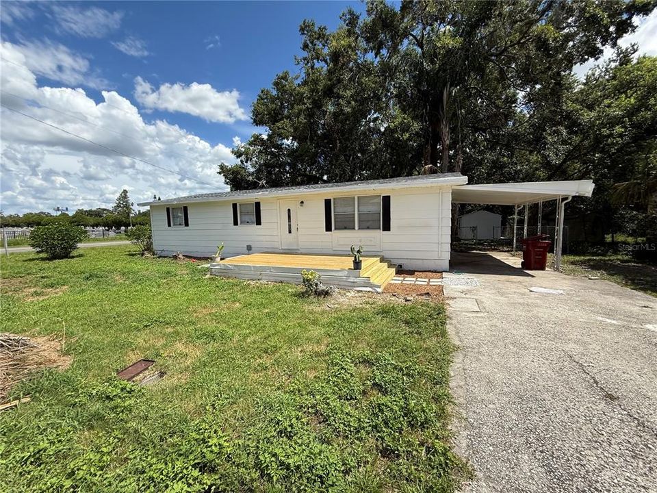 待售: $224,950 (3 贝兹, 2 浴室, 1152 平方英尺)