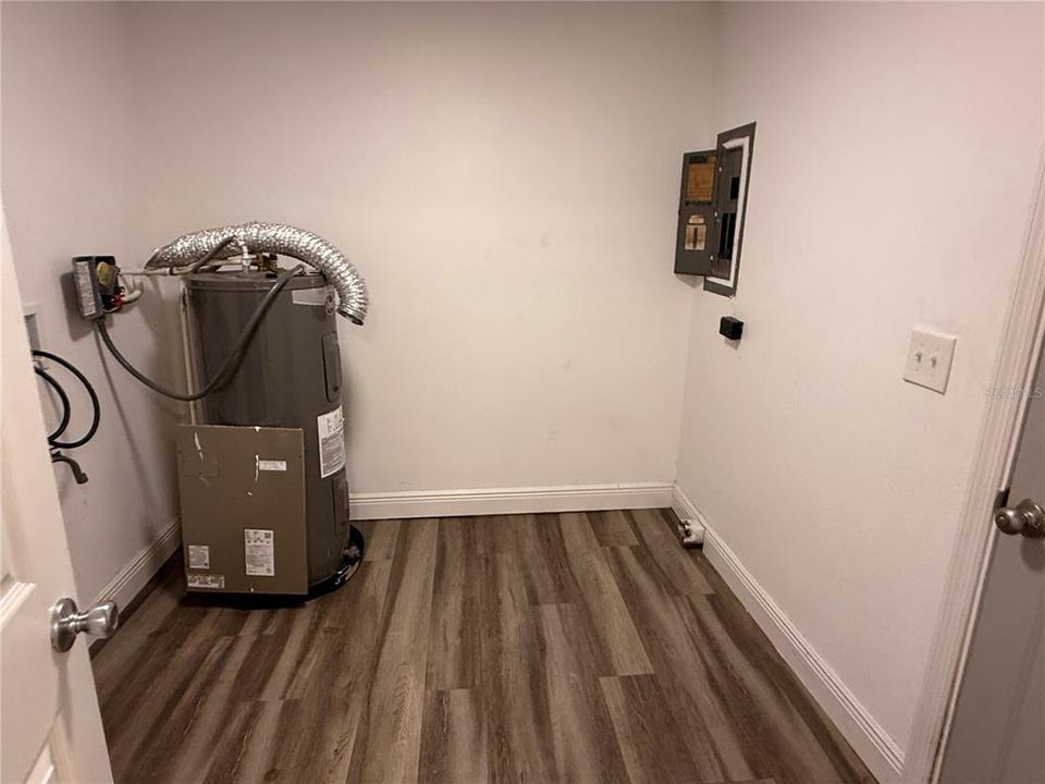 待售: $224,950 (3 贝兹, 2 浴室, 1152 平方英尺)