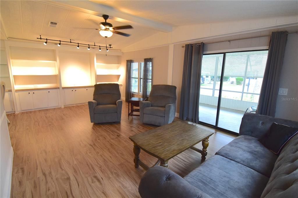 En Venta: $87,900 (2 camas, 2 baños, 1344 Pies cuadrados)