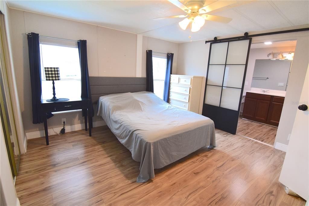 En Venta: $87,900 (2 camas, 2 baños, 1344 Pies cuadrados)