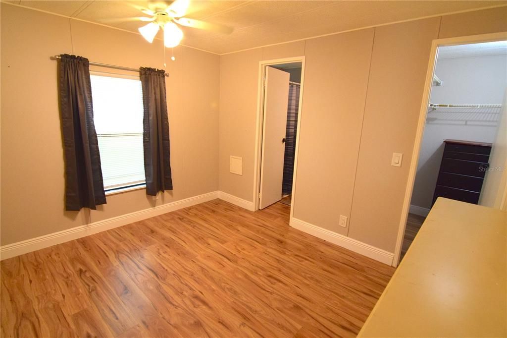 En Venta: $87,900 (2 camas, 2 baños, 1344 Pies cuadrados)