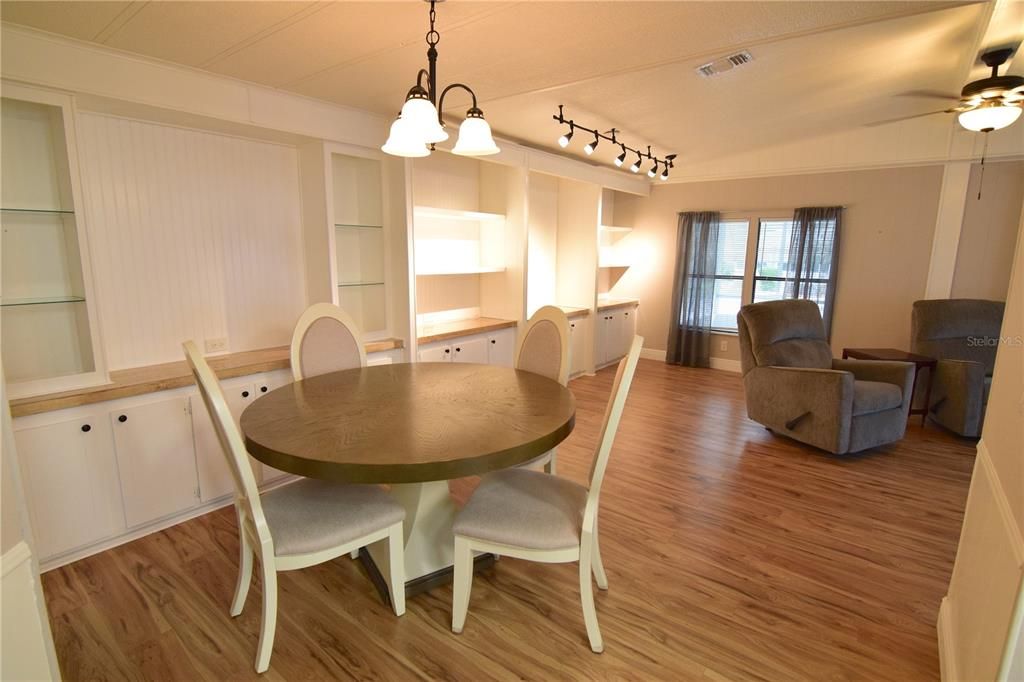 En Venta: $87,900 (2 camas, 2 baños, 1344 Pies cuadrados)